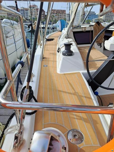 Dufour 430