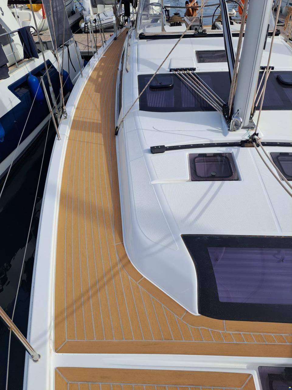 Dufour 430
