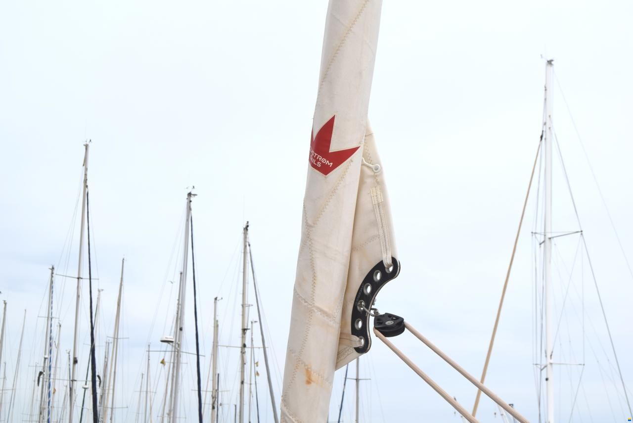 Dufour 430