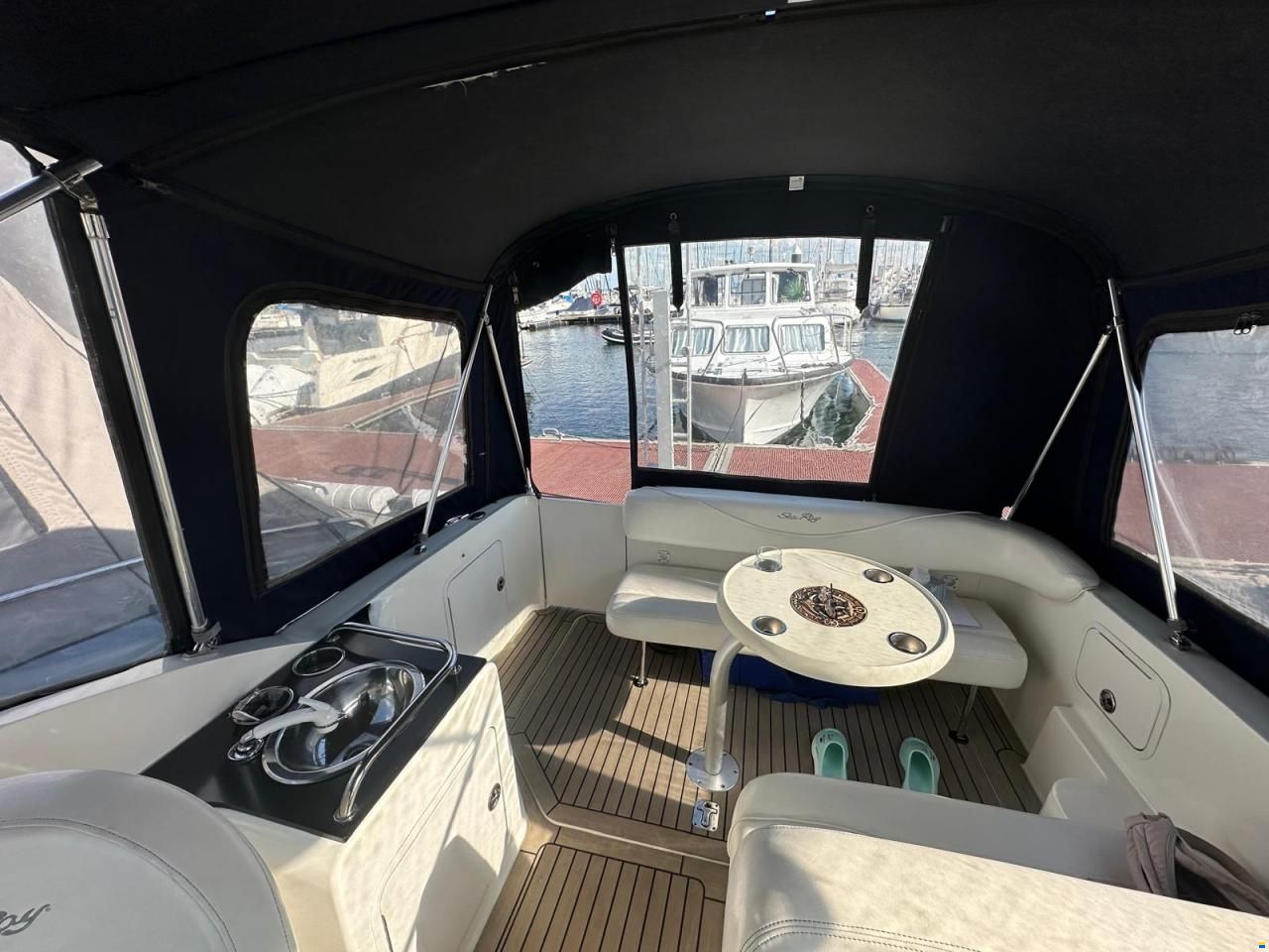 Sea Ray 260 Sundancer