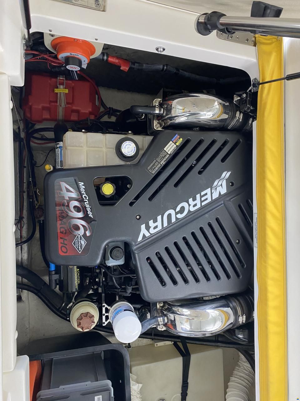 Rinker 262 Captiva Cuddy