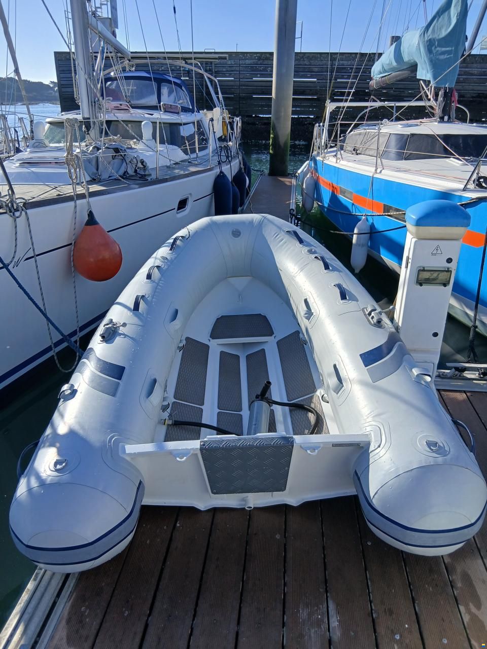 Highfield Ultralite 260