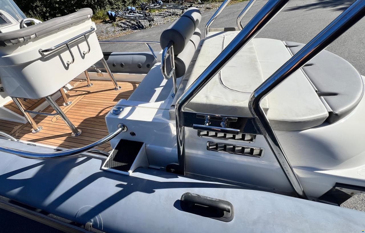 Arctic Blue 27