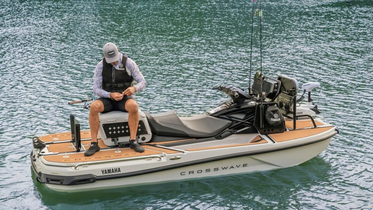 Yamaha WaveRunner CrossWave - 2027 Neuheit!