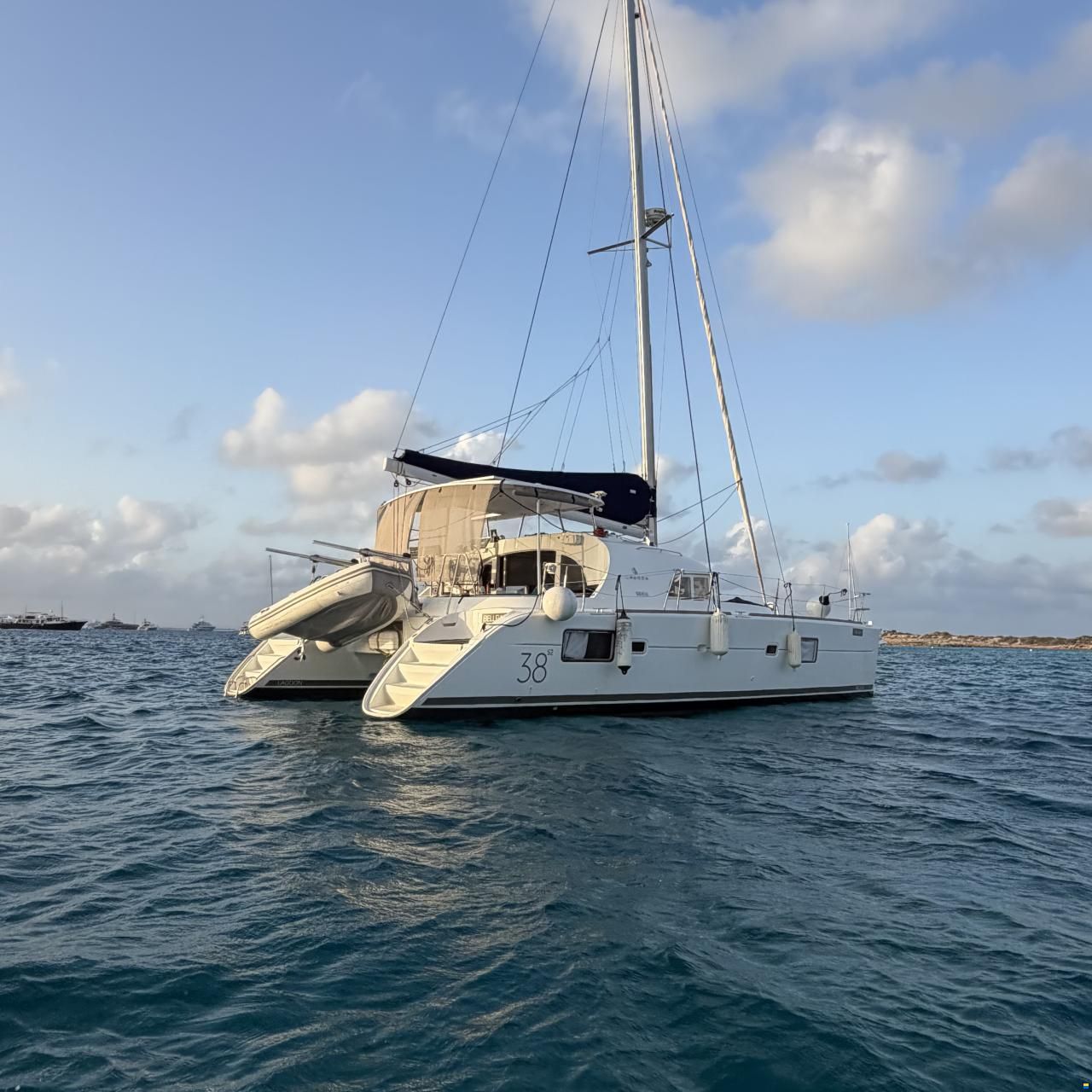 Lagoon 38 s2