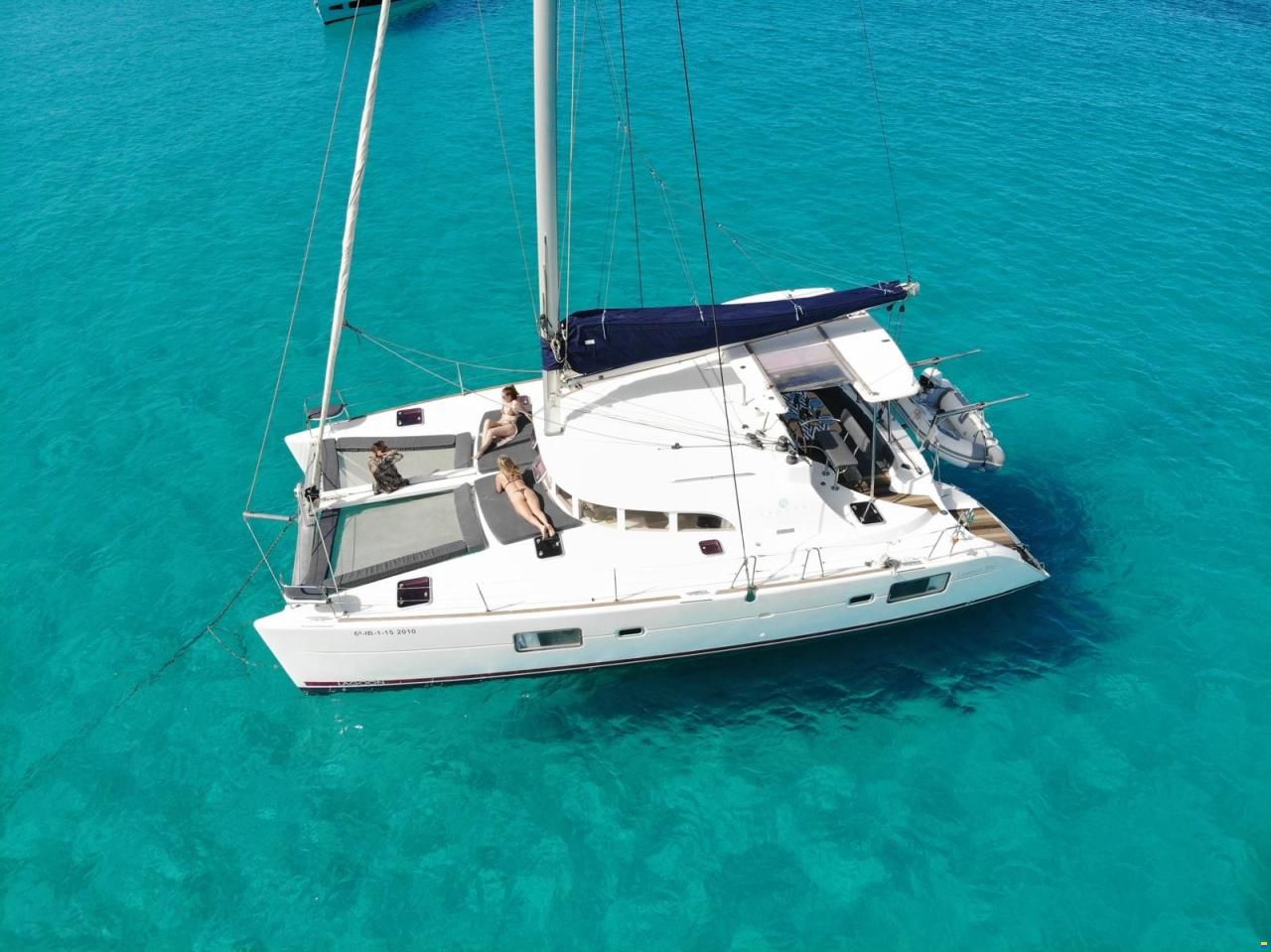 Lagoon 38 s2