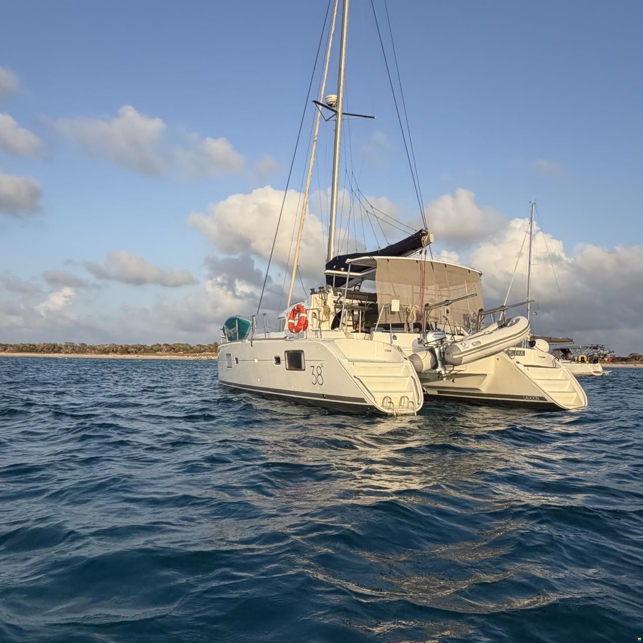 Lagoon 38 s2