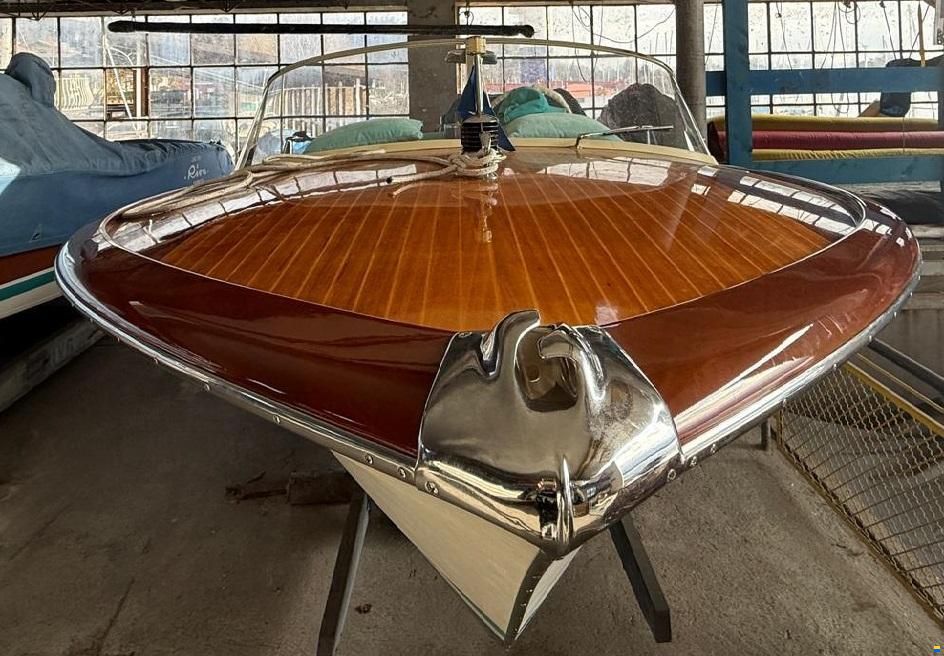 Riva Junior 190