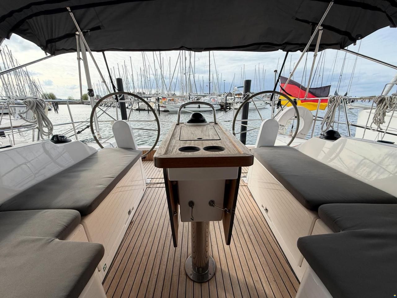 Bavaria C38