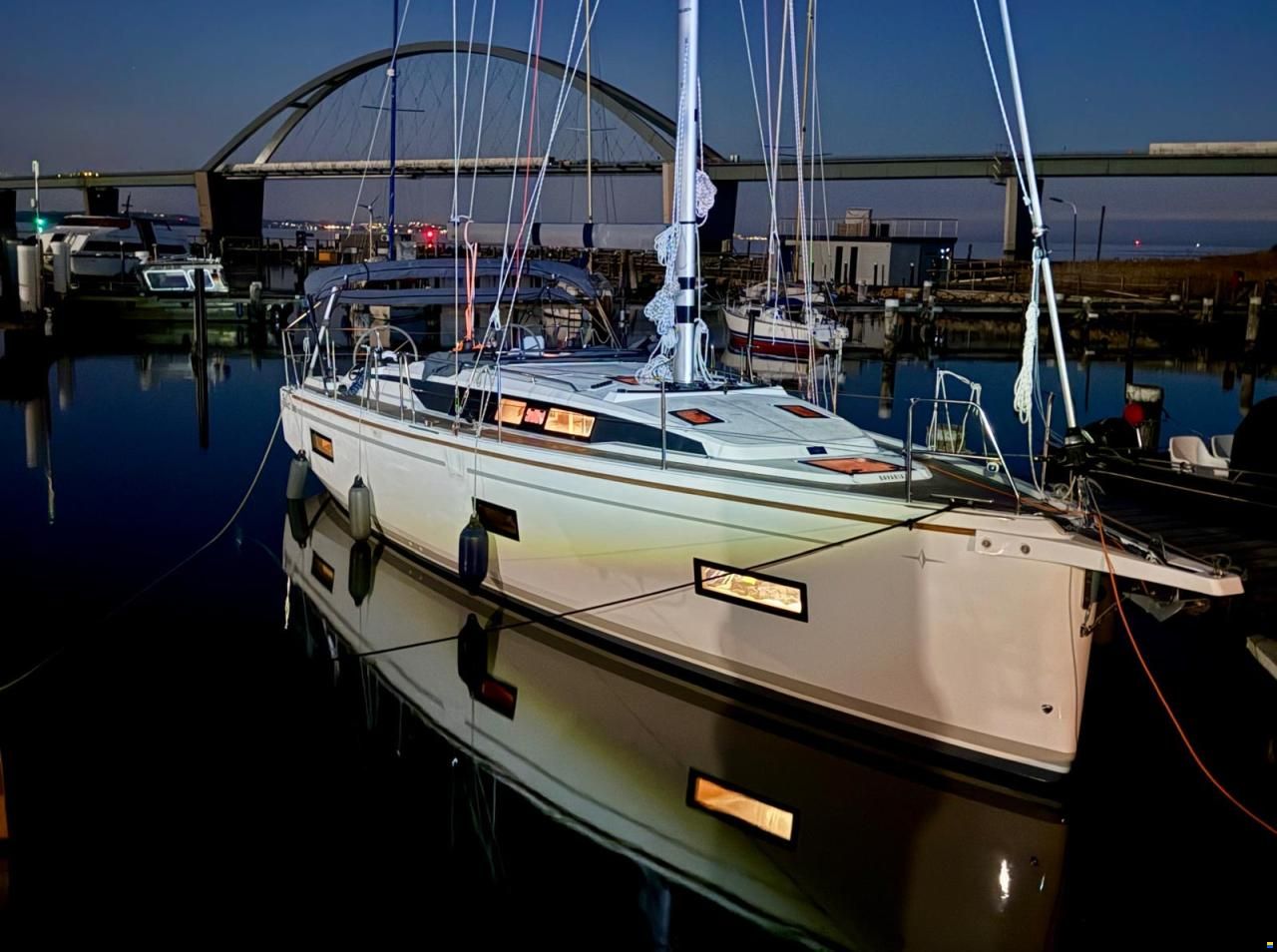 Bavaria C38
