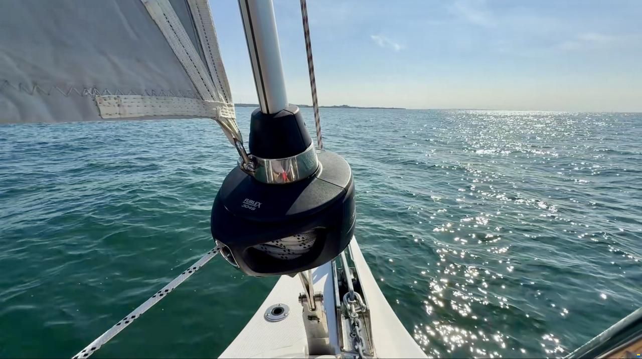 Bavaria C38
