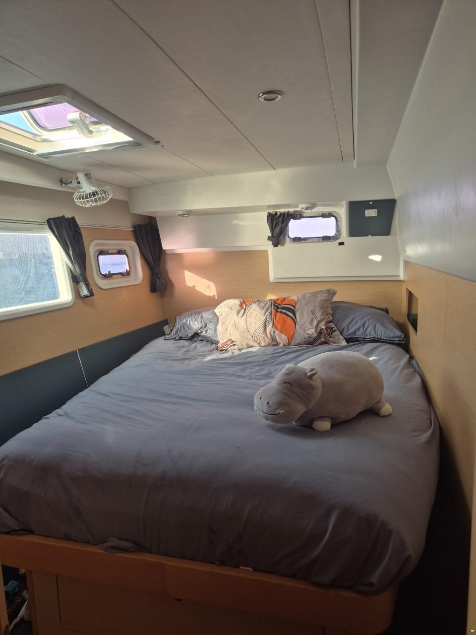 Lagoon 400