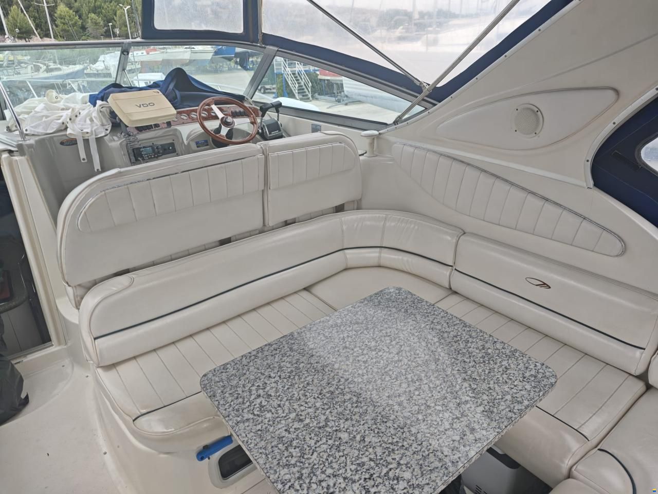 Maxum 3000 SCR