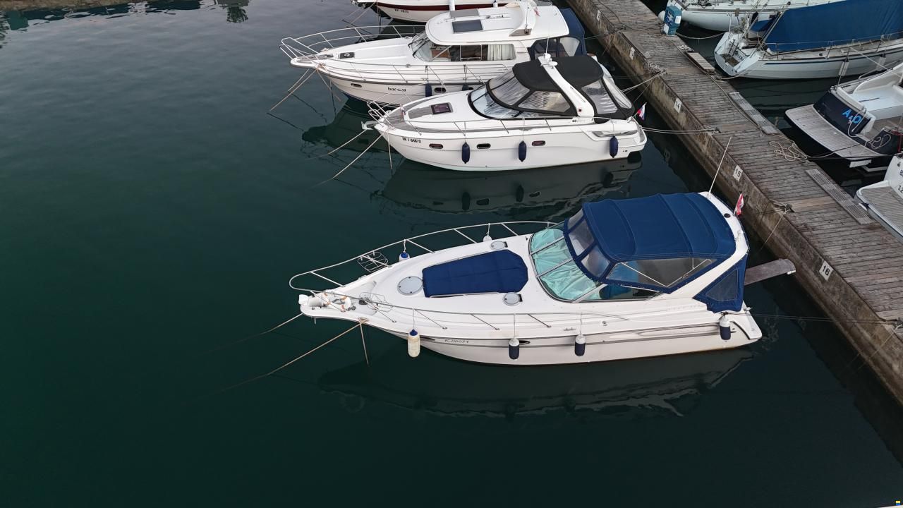 Maxum 3000 SCR