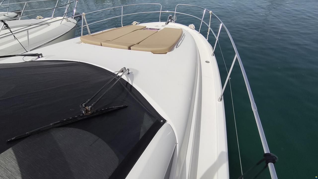 Prestige 42S
