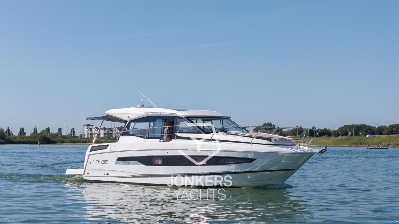 Jeanneau NC 37