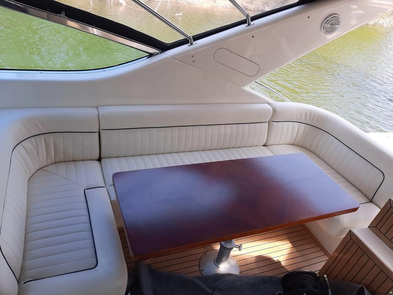 Uniesse 48' Open