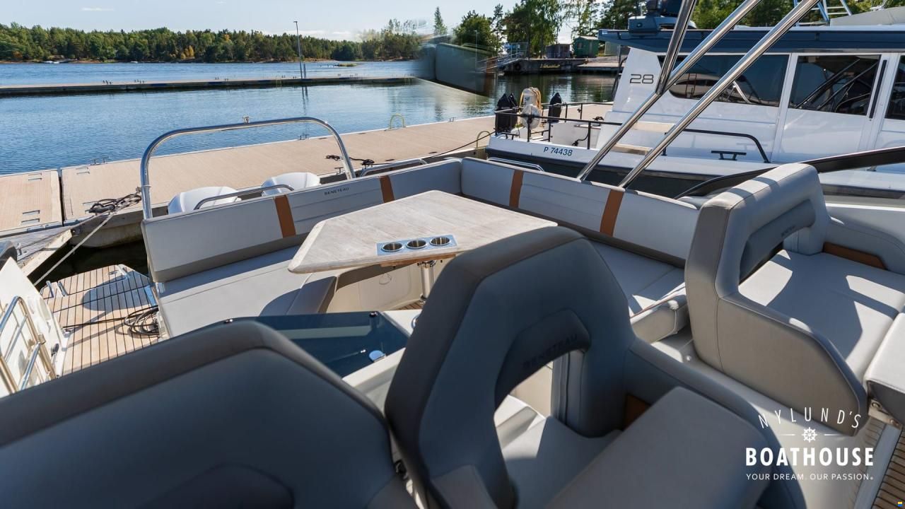 Beneteau Flyer 10