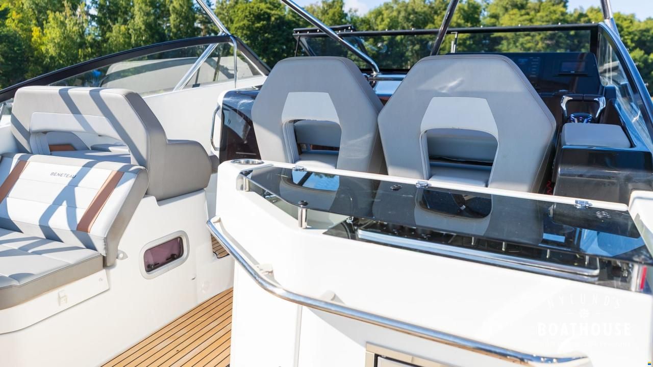 Beneteau Flyer 10