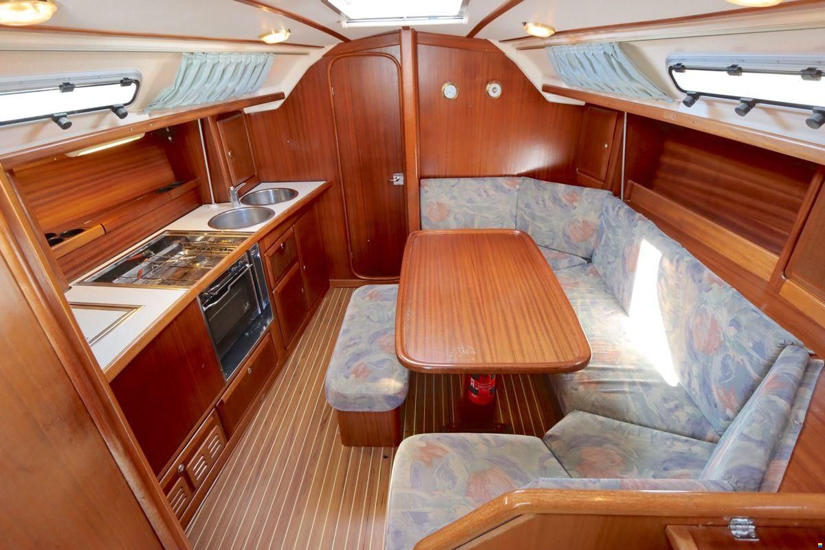 Bavaria 35 Holiday