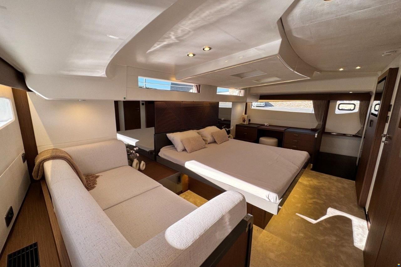 Prestige M48