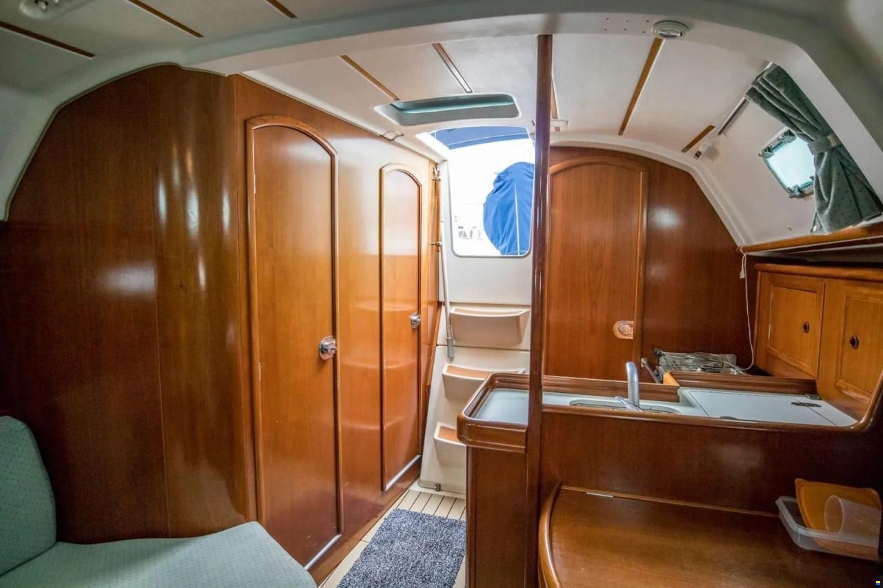 Beneteau Oceanis Clipper 331
