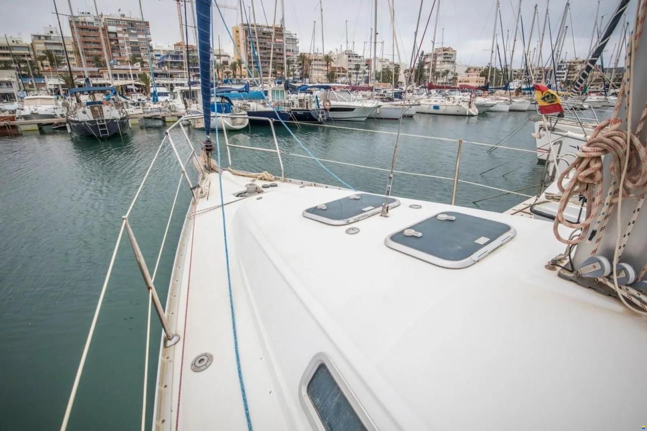 Beneteau Oceanis Clipper 331