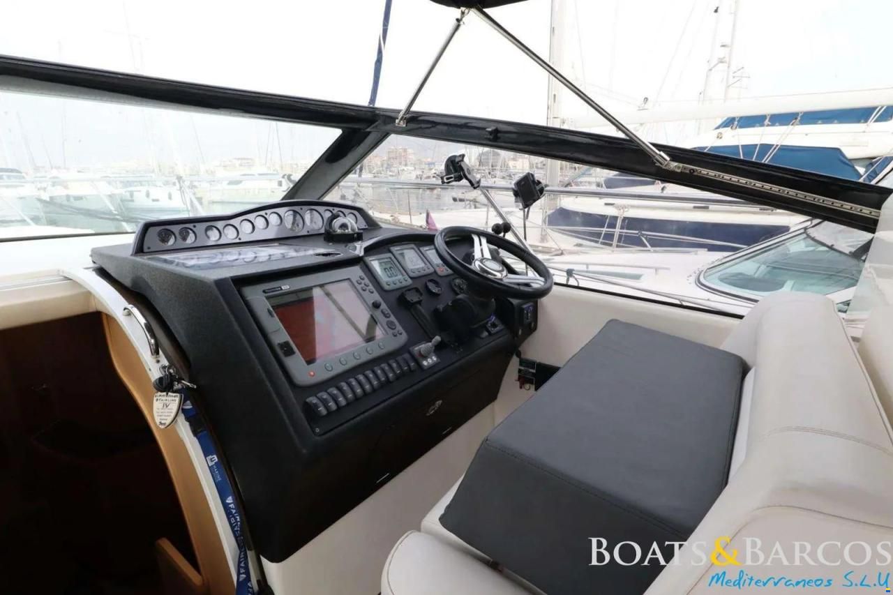 Princess V42