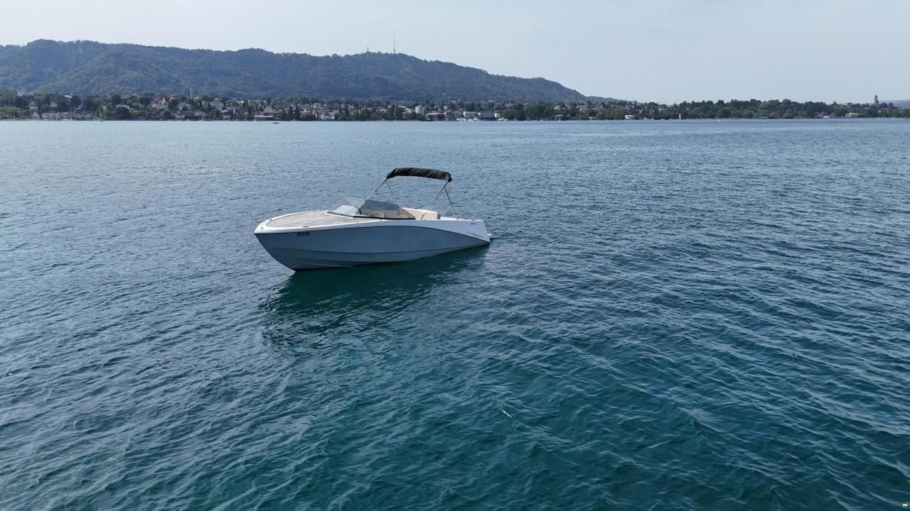 Ganz Boats Ovation 6.8