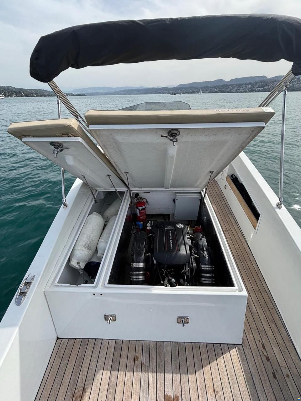 Ganz Boats Ovation 6.8