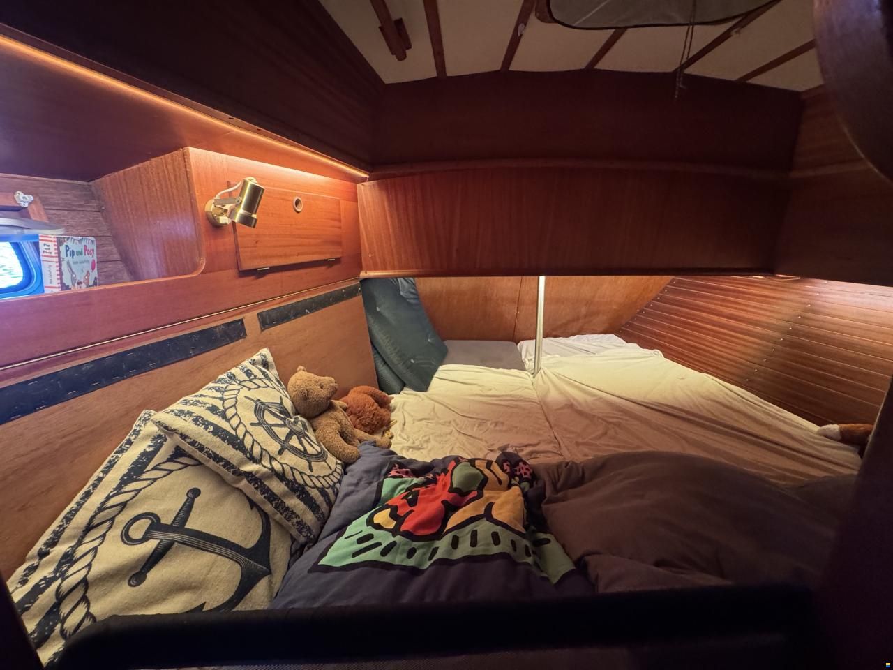 Rex Marin Aphrodite 40