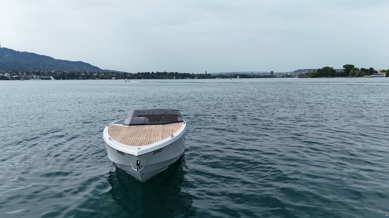 Ganz Boats Ovation 6.8