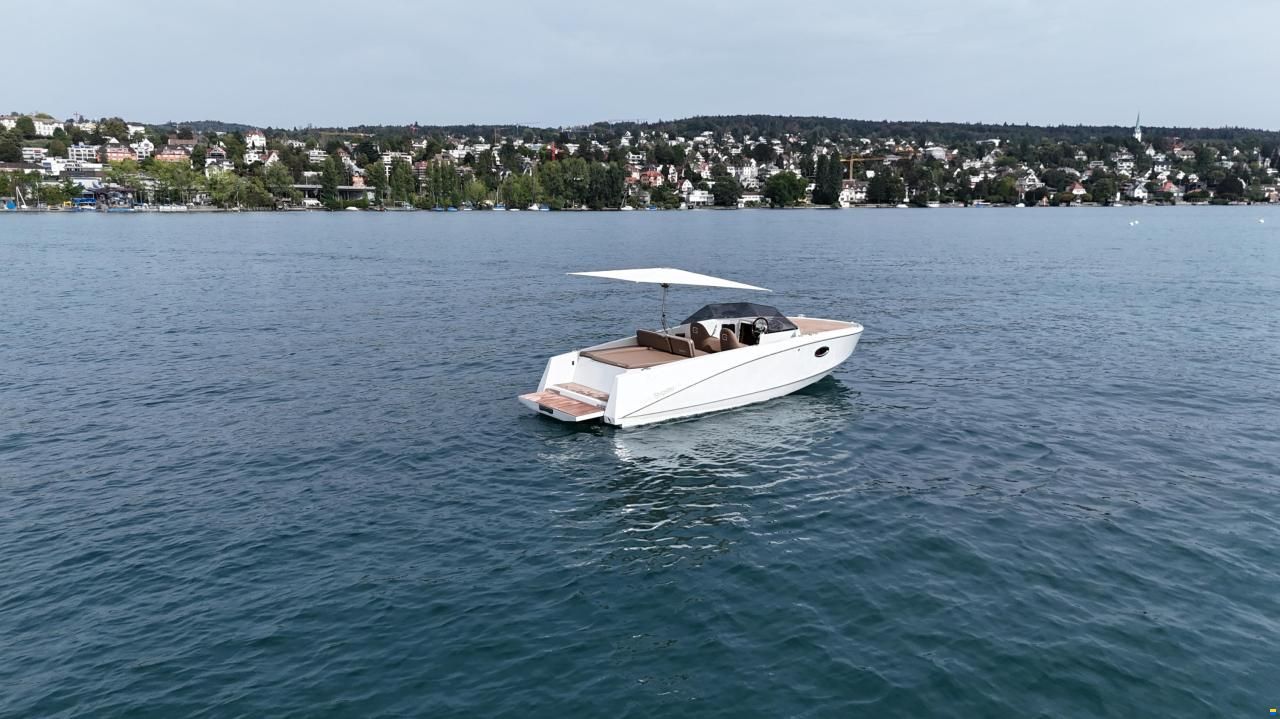 Ganz Boats Ovation 6.8