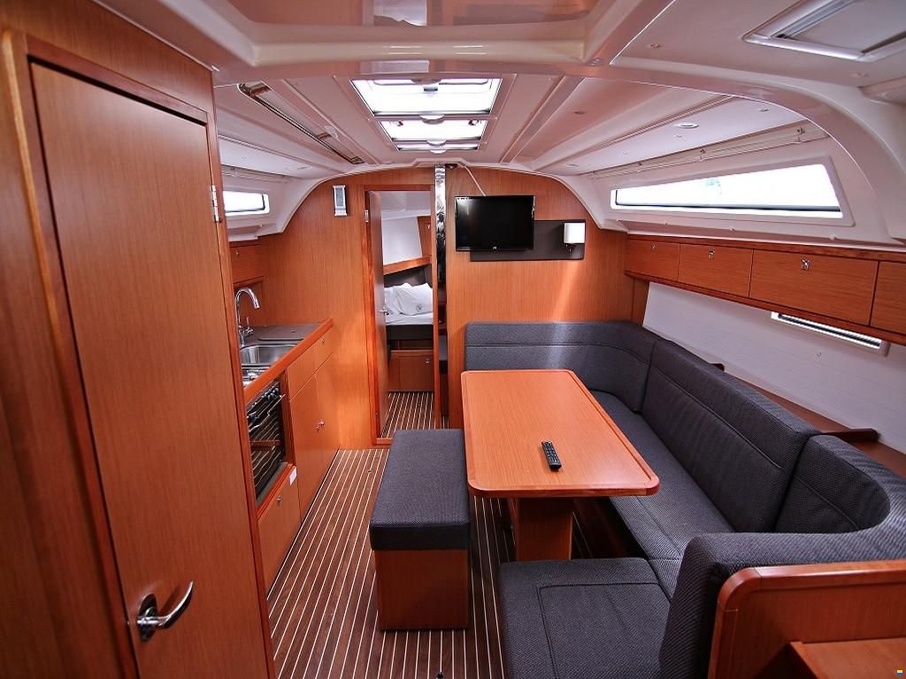 Bavaria 41 Cruiser Basis for negotiation