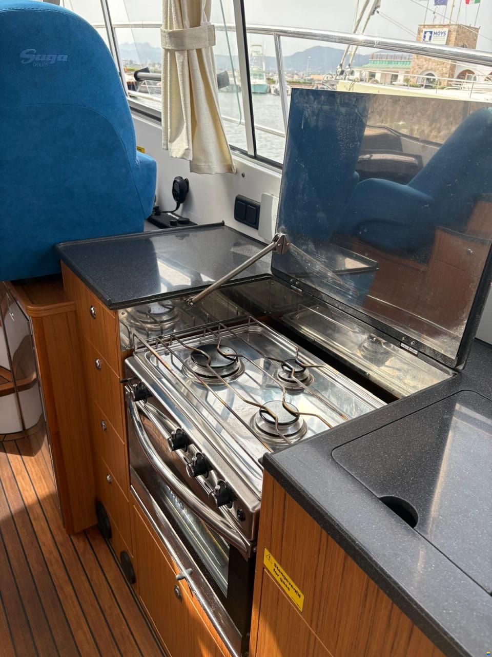 Saga 390