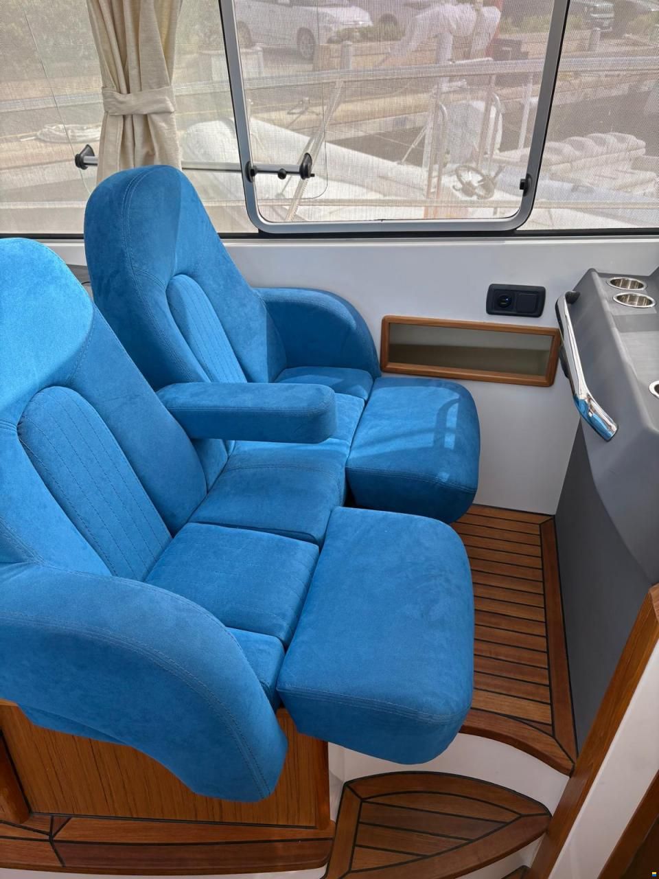 Saga 390