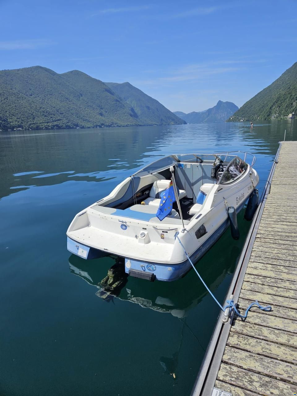 Bayliner Capri 2052