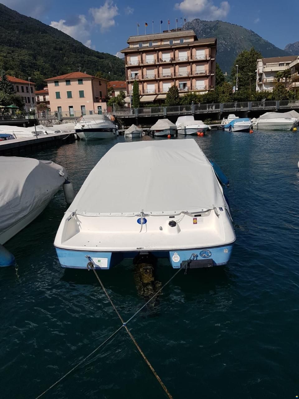 Bayliner Capri 2052