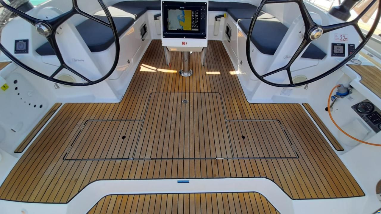Bavaria CRUISER 46