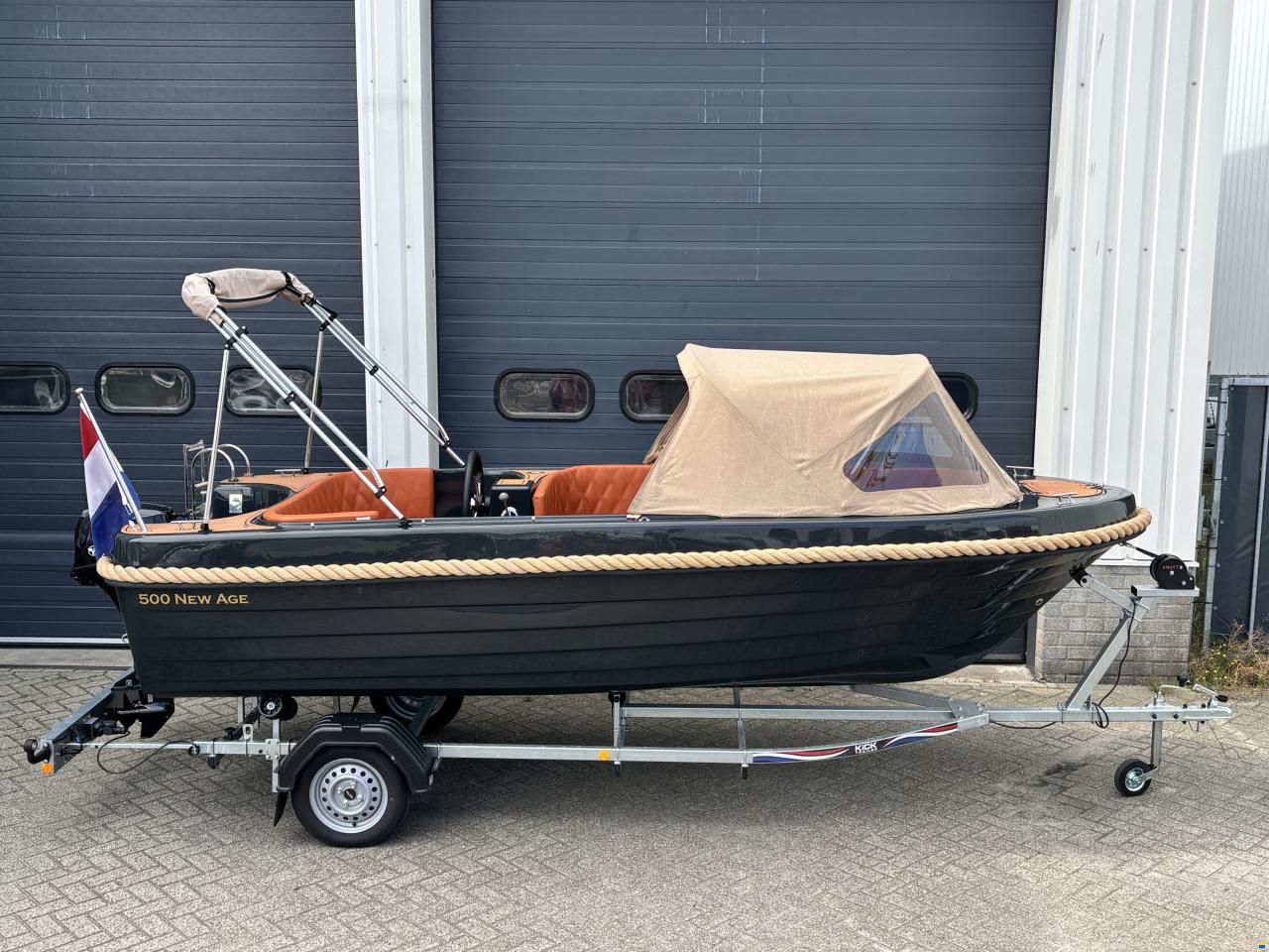 Corsiva 500 New Age Tender