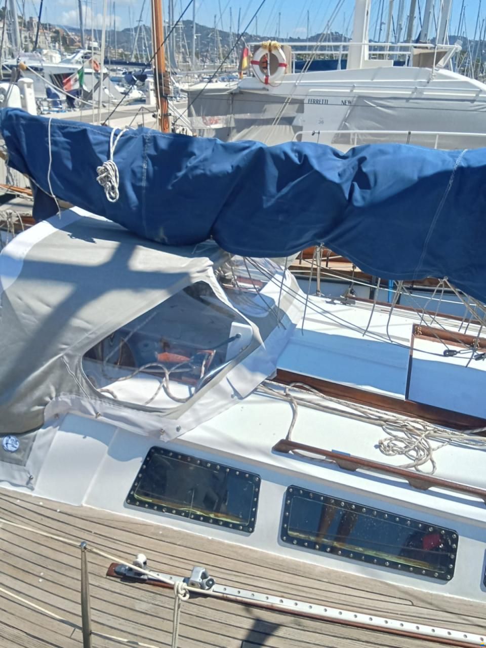 Waarschip 930+