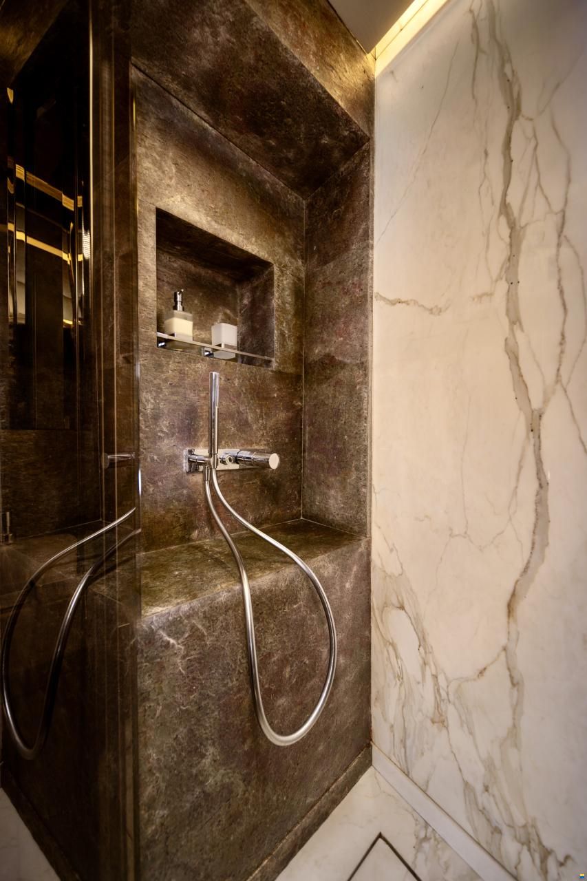 Admiral Yachts Silent 76