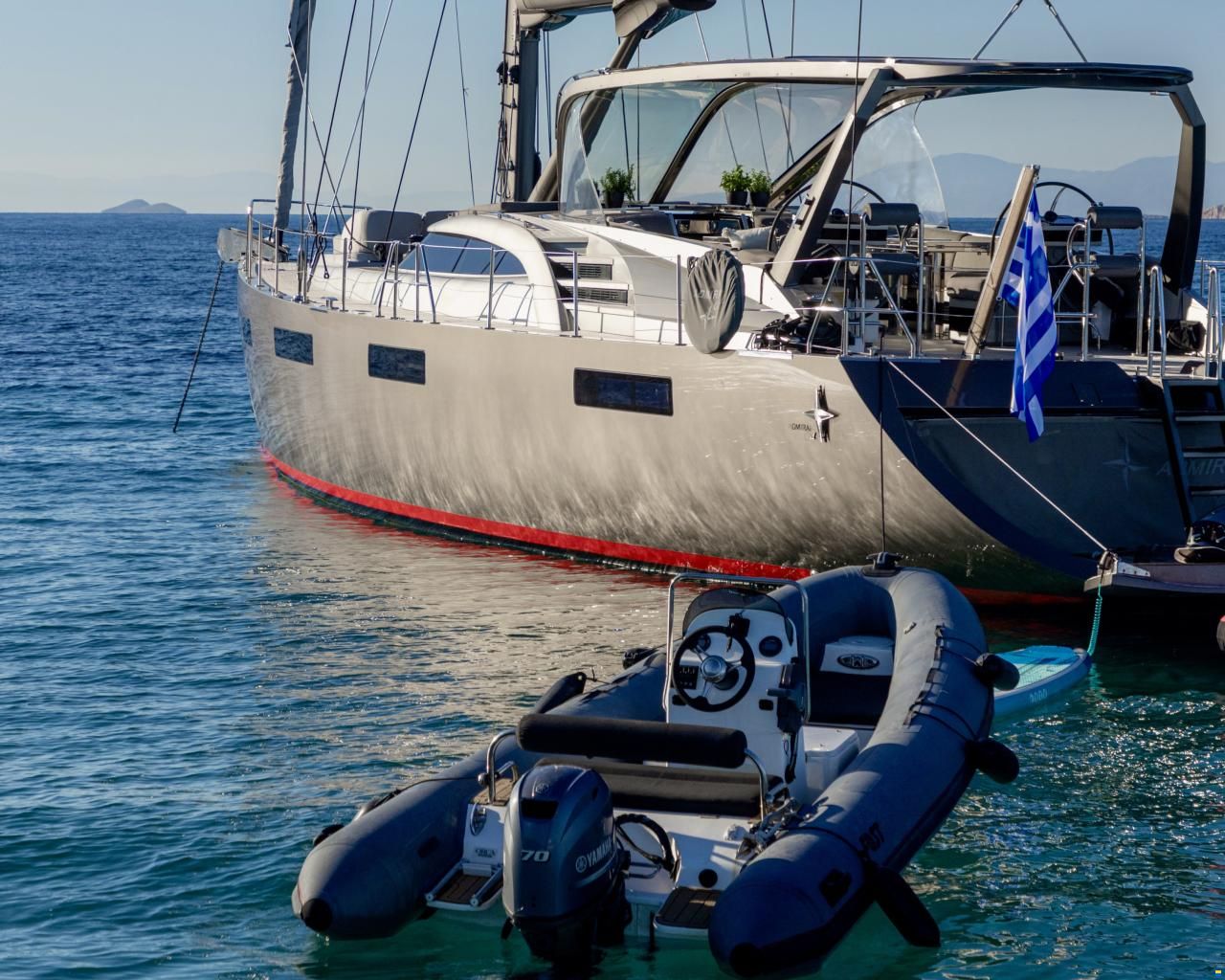 Admiral Yachts Silent 76