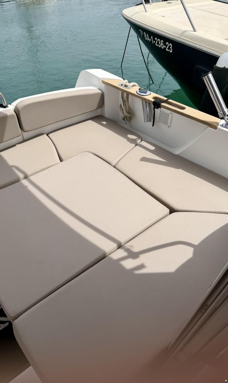Beneteau Antares 780