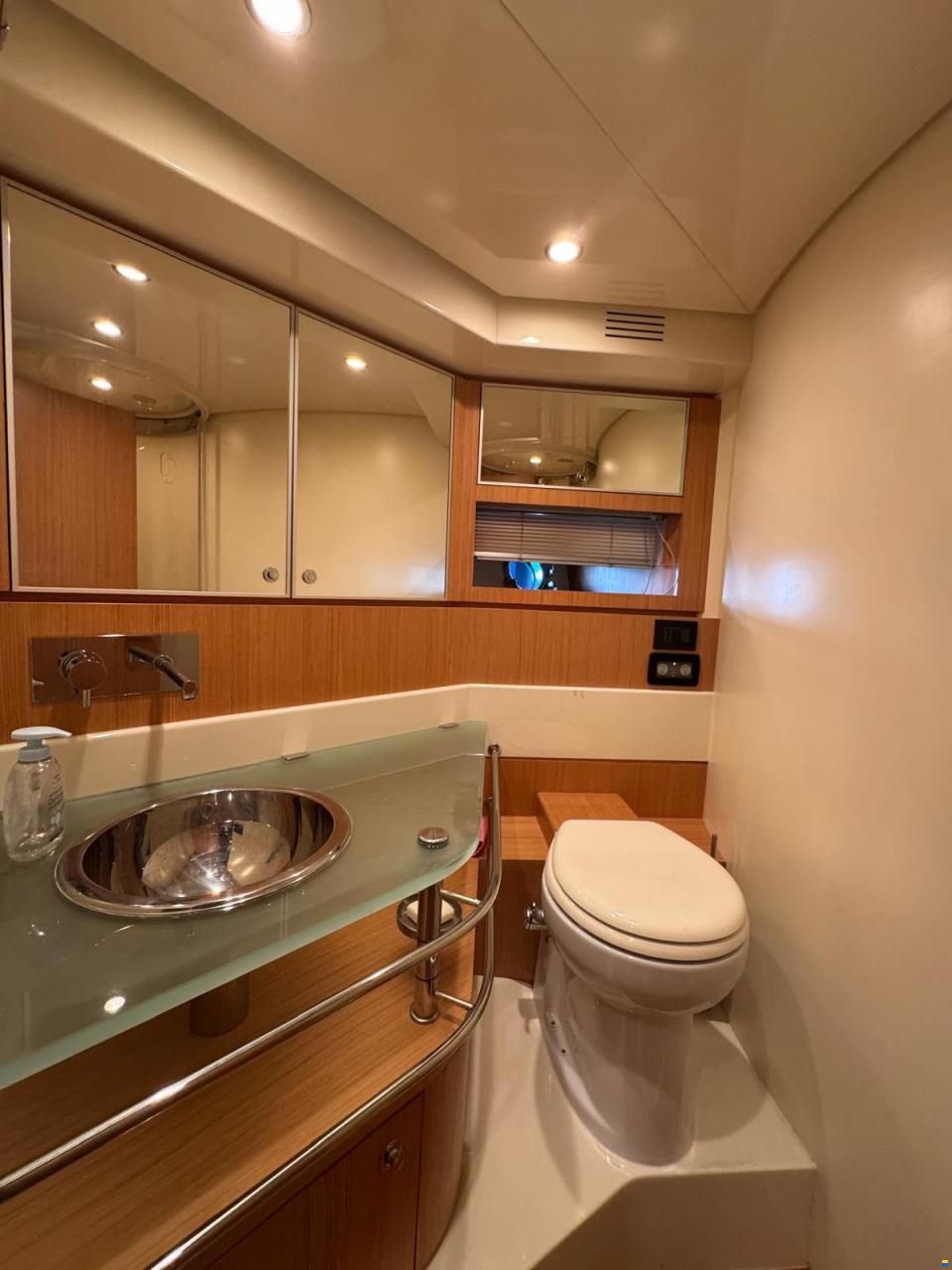 Riva Rivale 52