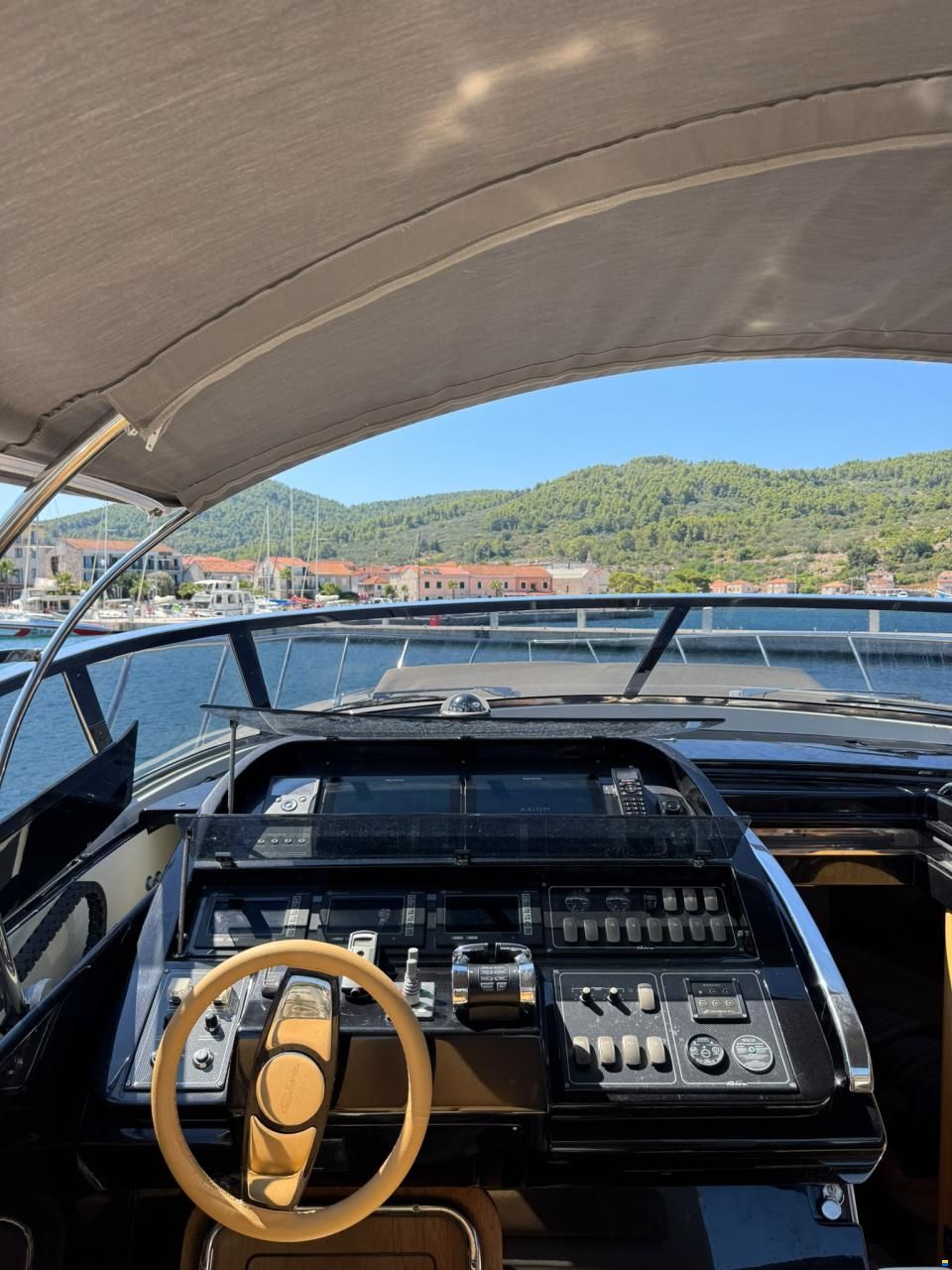 Riva Rivale 52