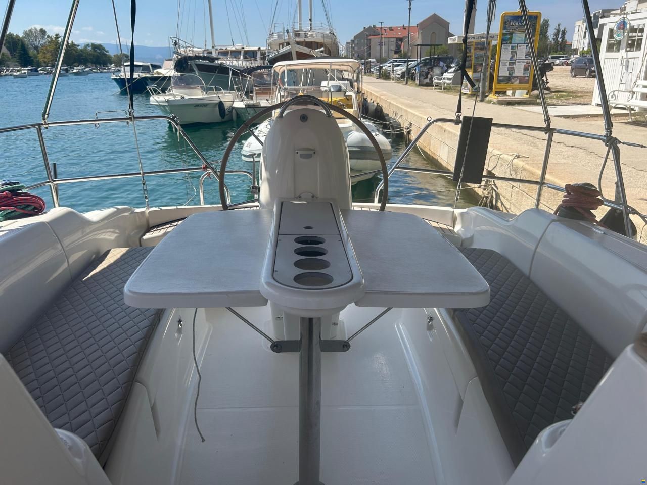 Dufour Gib sea 37