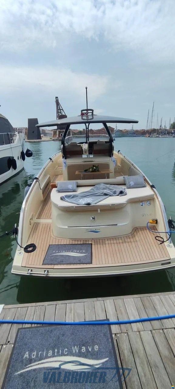 Invictus GT320