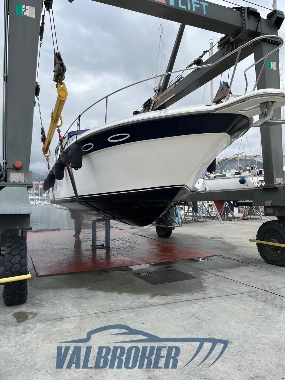 Sea Ray 370 SUNDANCER