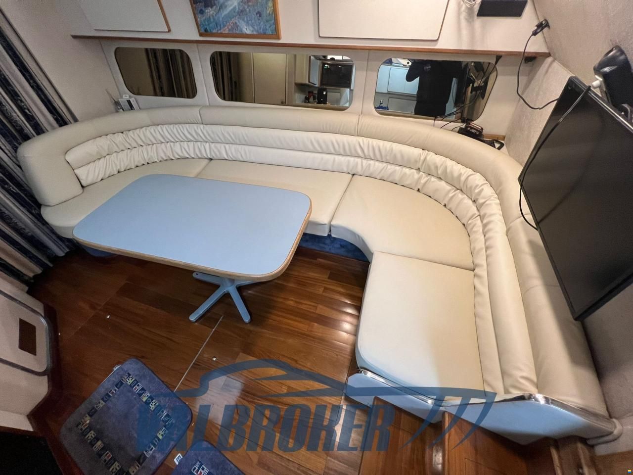 Sea Ray 370 SUNDANCER